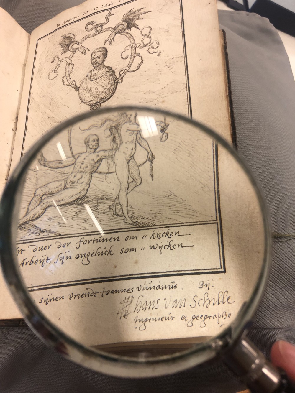 Hans van Schille, dedication in the *Album amicorum of Johannes Vivianus*, 17 July 1577. The Hague, Royal Library.